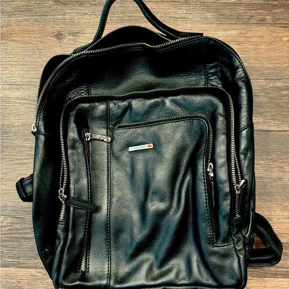 Real Italian Leather Black Backpack - Picture 1 of 3